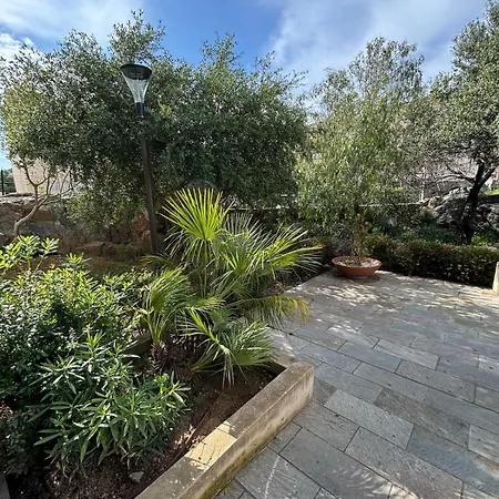 T2 Le Clos Des Oliviers *